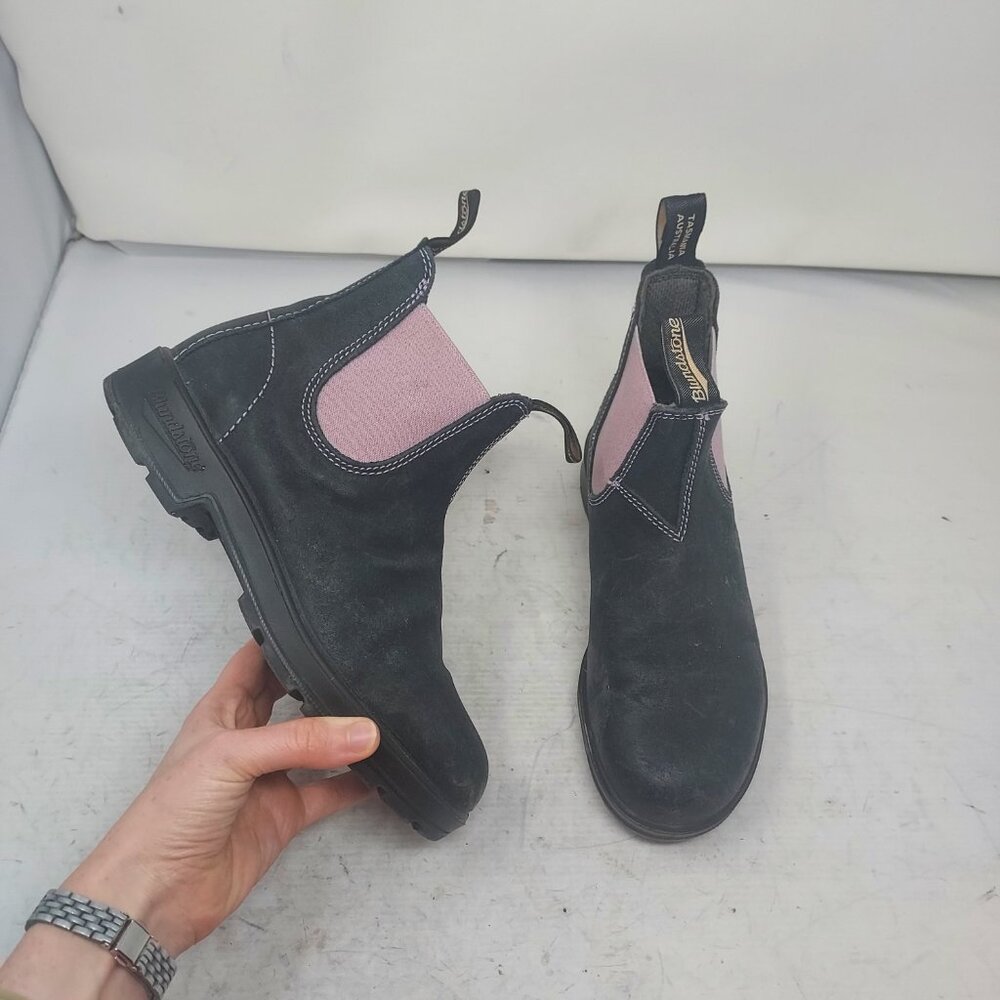 Blundstone Black Leather Boots with Pink Panels